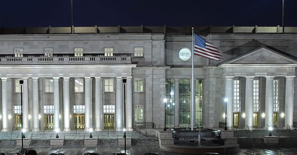 Trent Lott National Center 